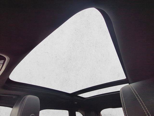 Used 2018 Land Rover Range Rover Velar S image 20