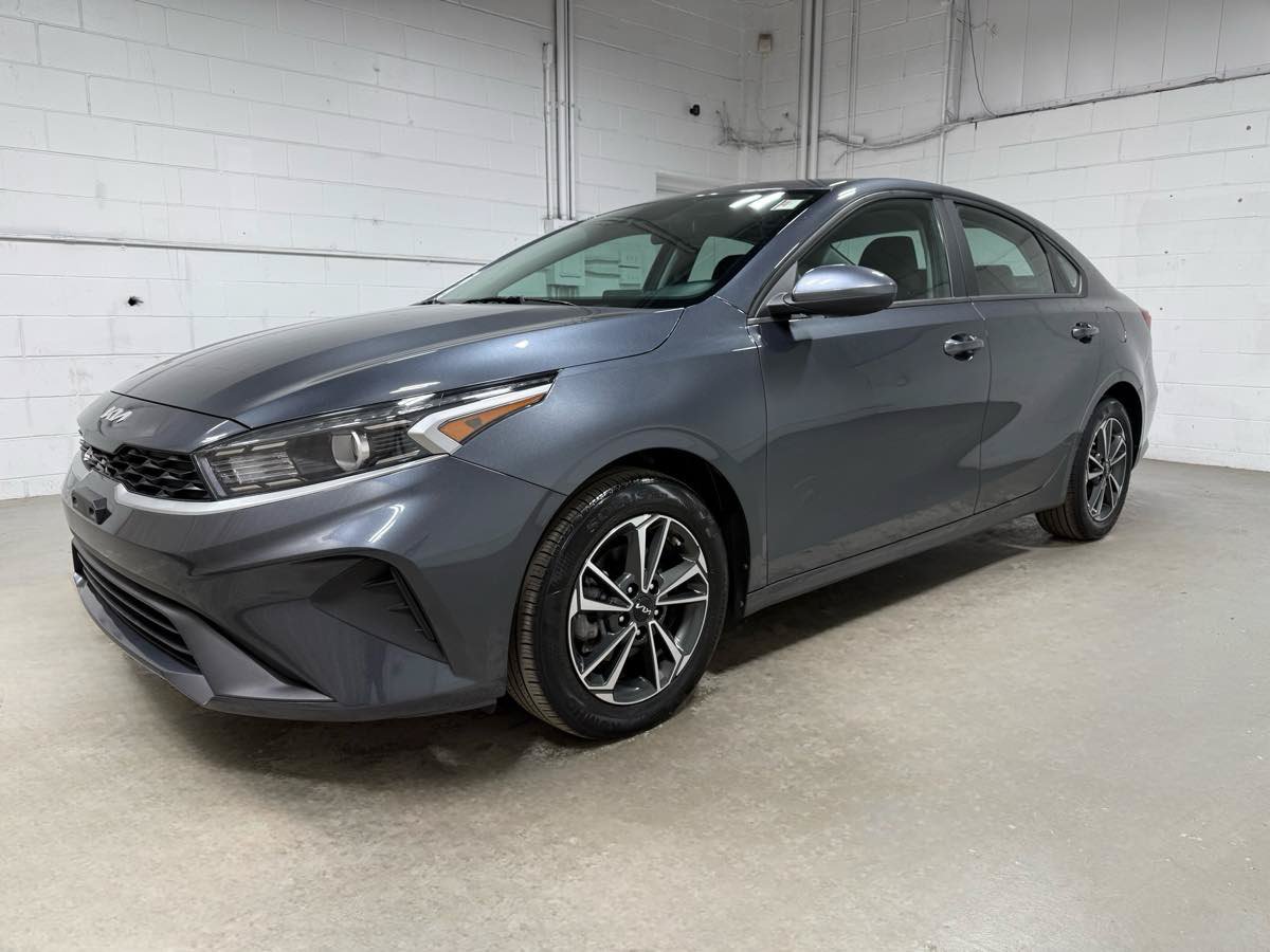 Used 2024 Kia Forte LXS FWD image 1