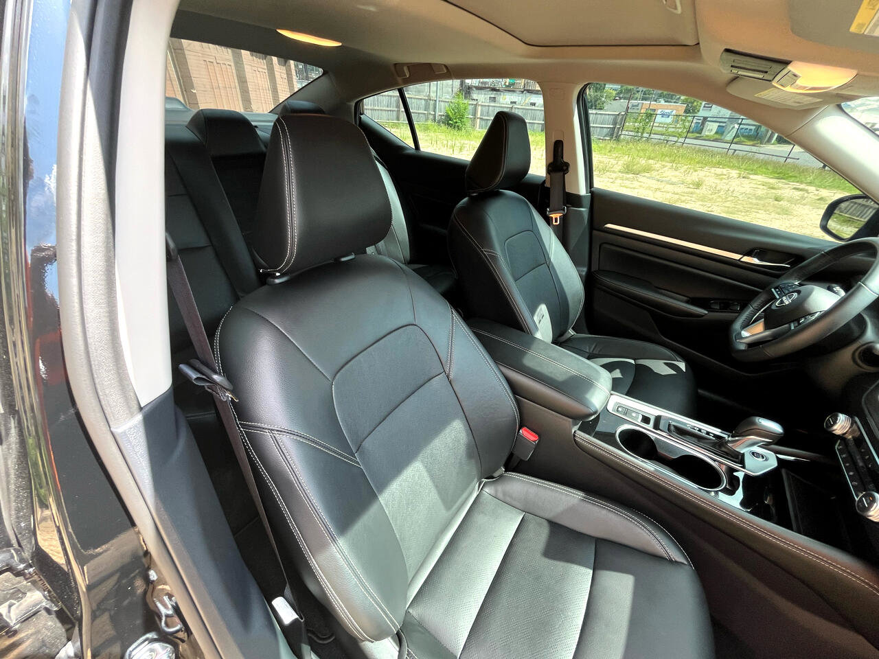 Used 2024 Nissan Altima 2.5 SL image 52