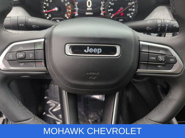 Used 2023 Jeep Compass Latitude AWD/4WD image 11