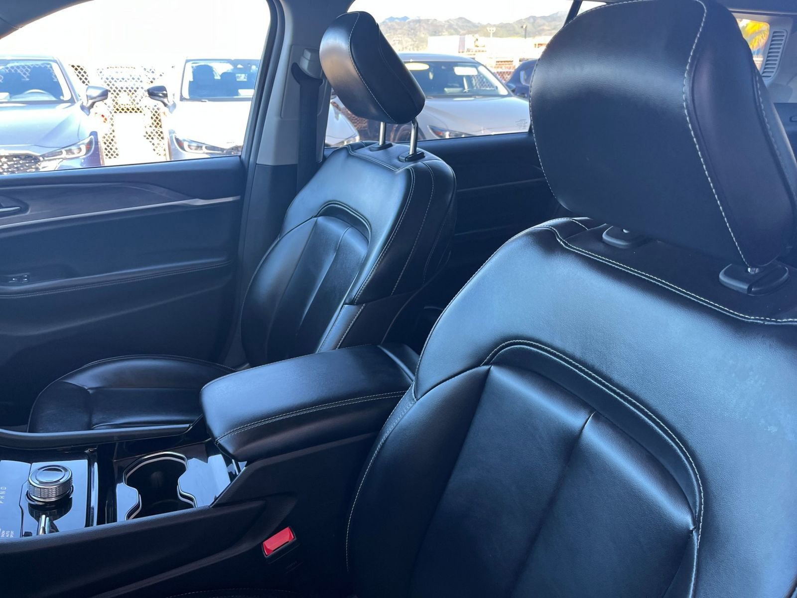 Used 2023 Jeep Grand Cherokee L Limited image 37