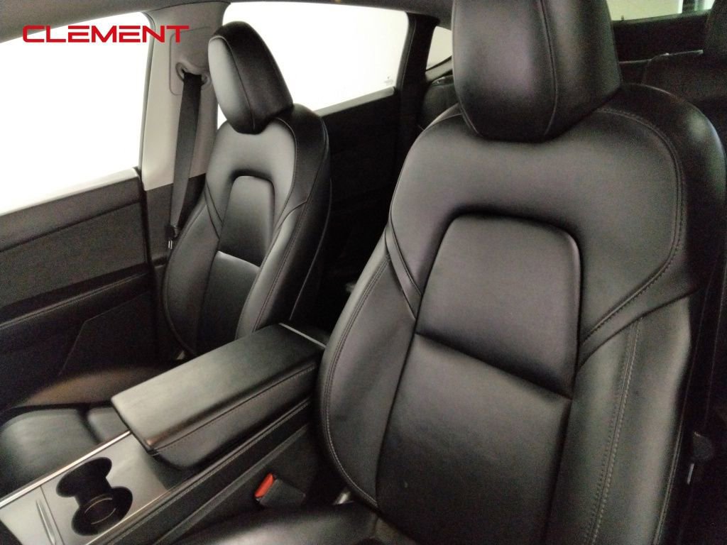 Used 2022 Tesla Model Y Performance image 23