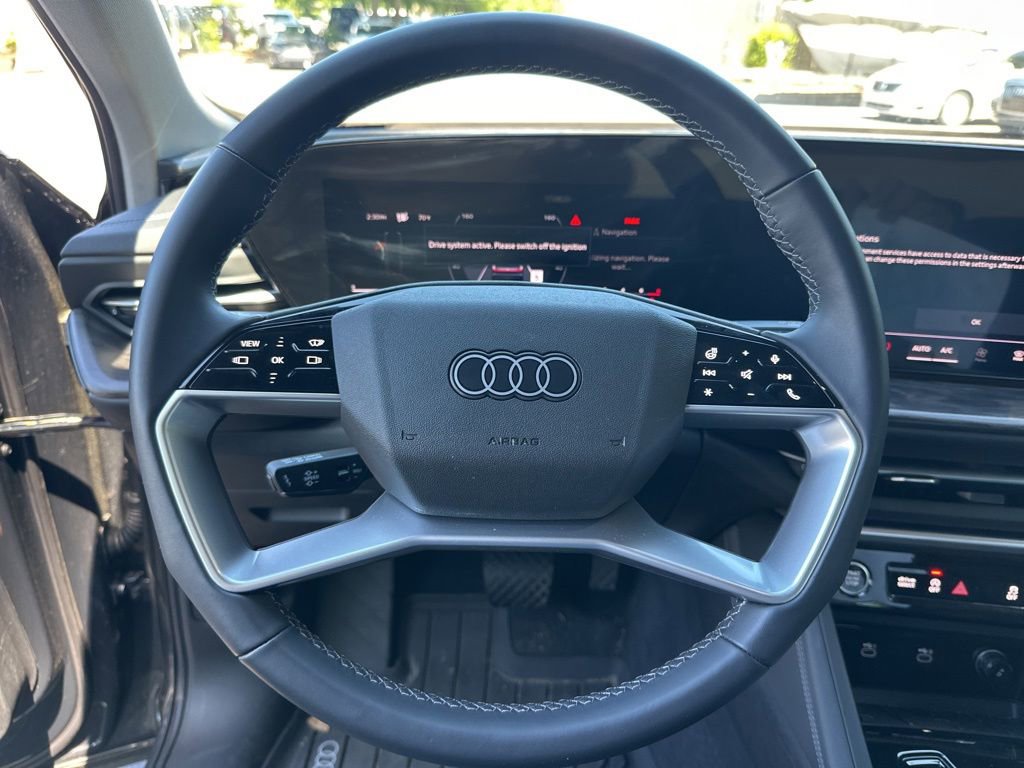 Used 2025 Audi Q5 Premium Plus w/ Premium Plus AWD/4WD image 13