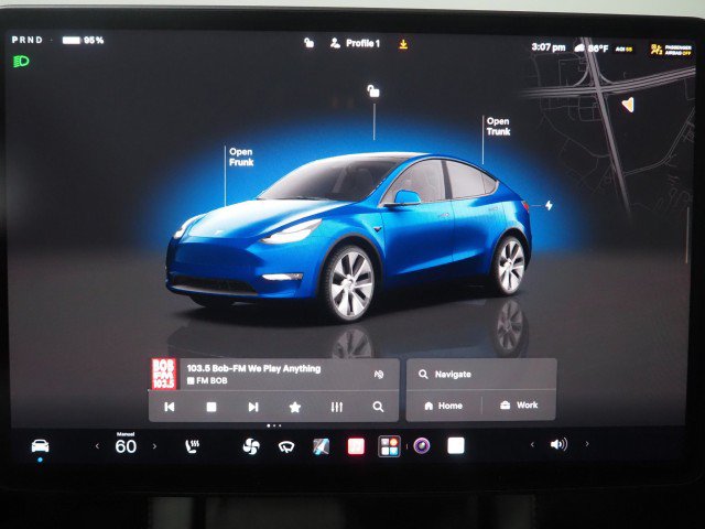Used 2023 Tesla Model Y Long Range AWD/4WD image 27