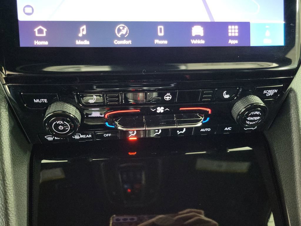 New 2025 Jeep Grand Cherokee L Limited w/ Trailer Tow Package image 25