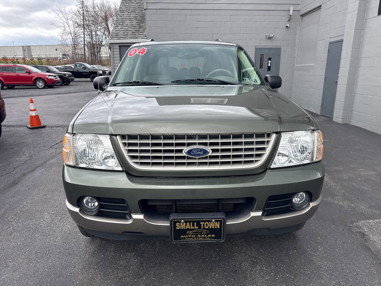 Used 2004 Ford Explorer Eddie Bauer AWD/4WD image 2