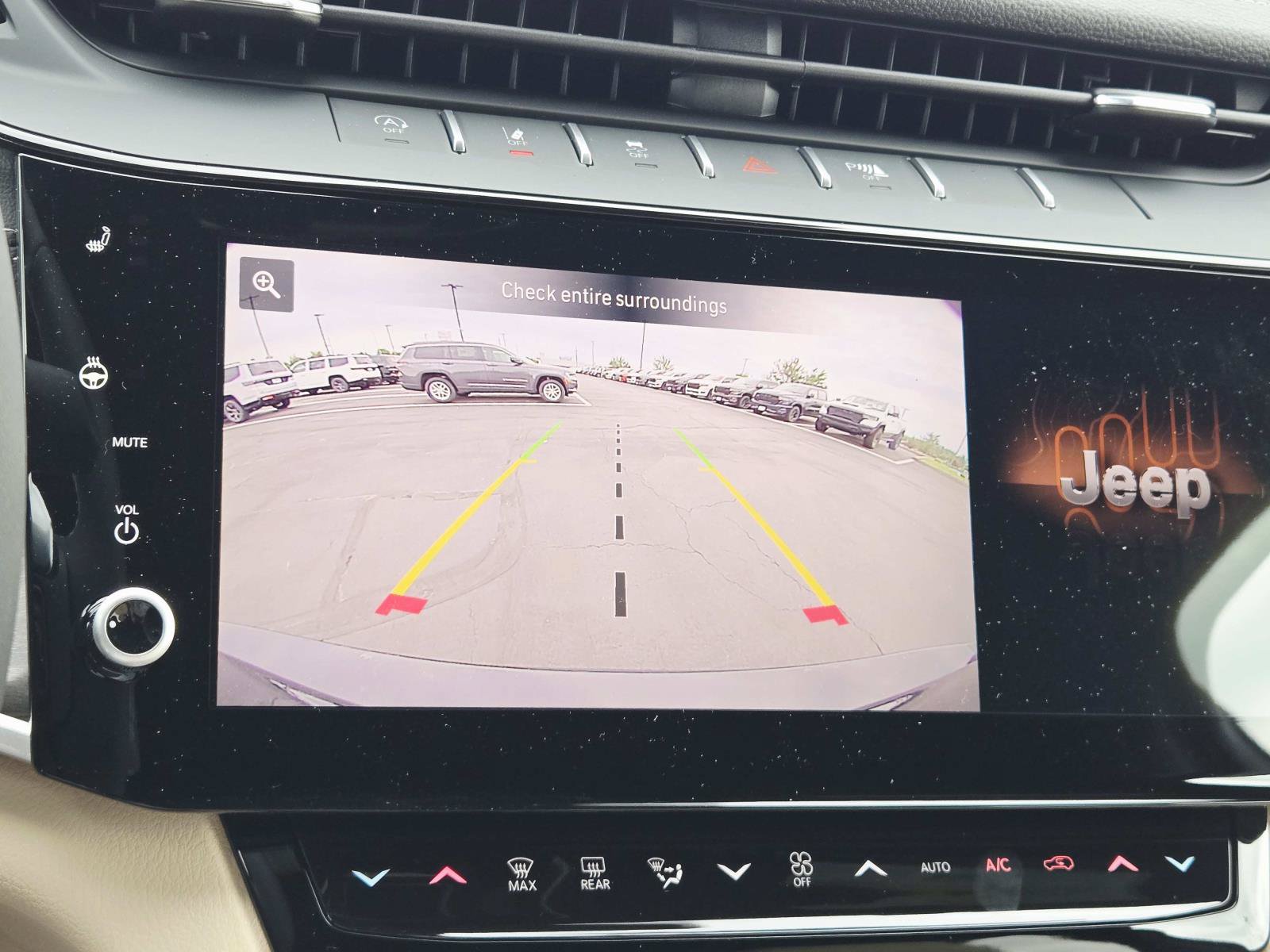 New 2026 Jeep Grand Cherokee L Limited AWD/4WD image 30