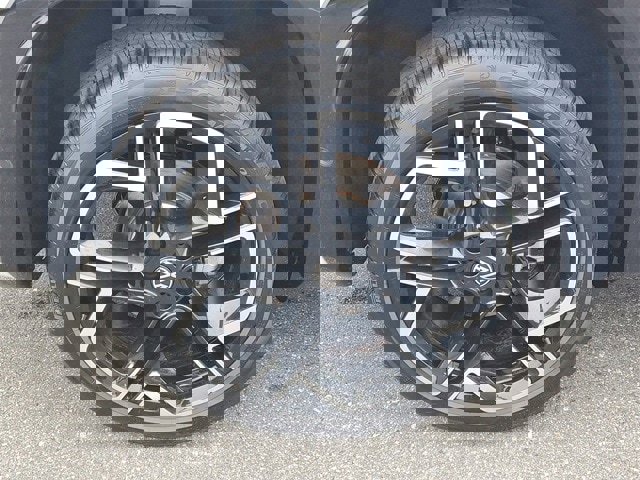 New 2026 Volkswagen Tiguan SEL R-Line image 5