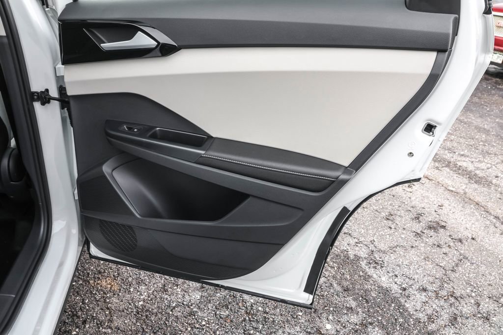 New 2026 Volkswagen Taos S image 35