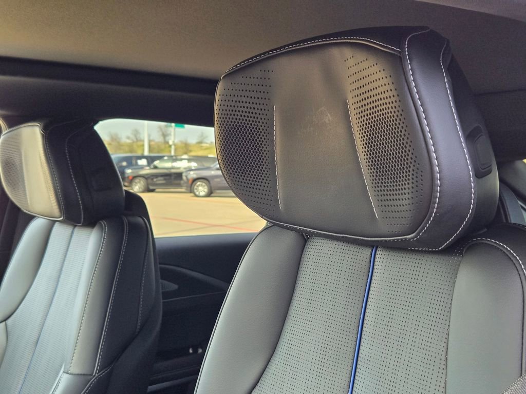 Certified 2025 Cadillac Lyriq Luxury w/ LPO, Floor Liner Package image 12