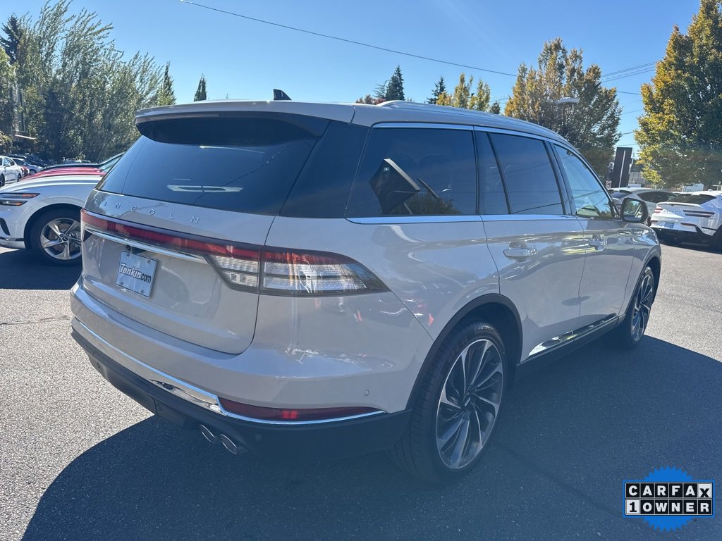 Used 2023 Lincoln Aviator Reserve w/ Equipment Group 201A image 7