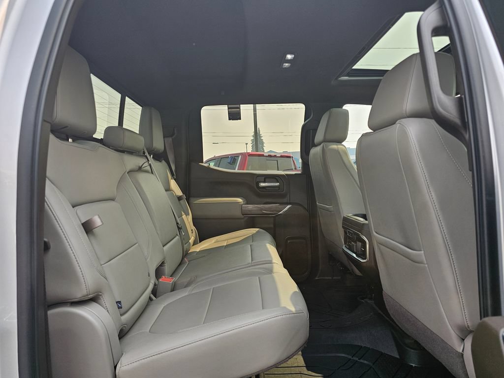 Certified 2021 Chevrolet Silverado 1500 LTZ w/ LTZ Premium Package AWD/4WD image 19