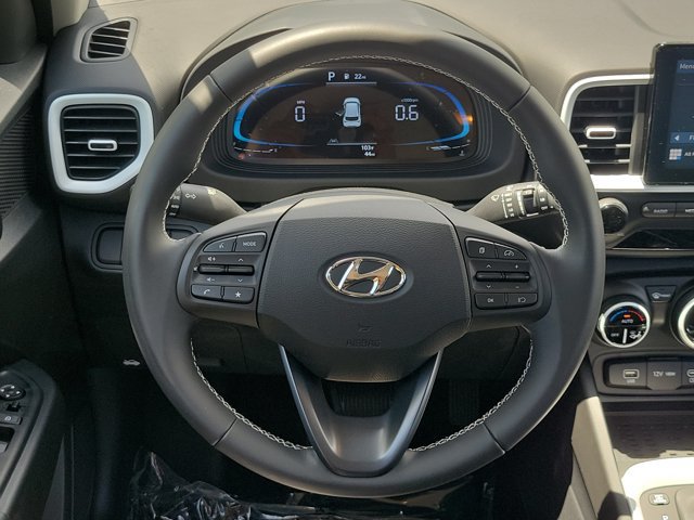 New 2026 Hyundai Venue SEL FWD image 18