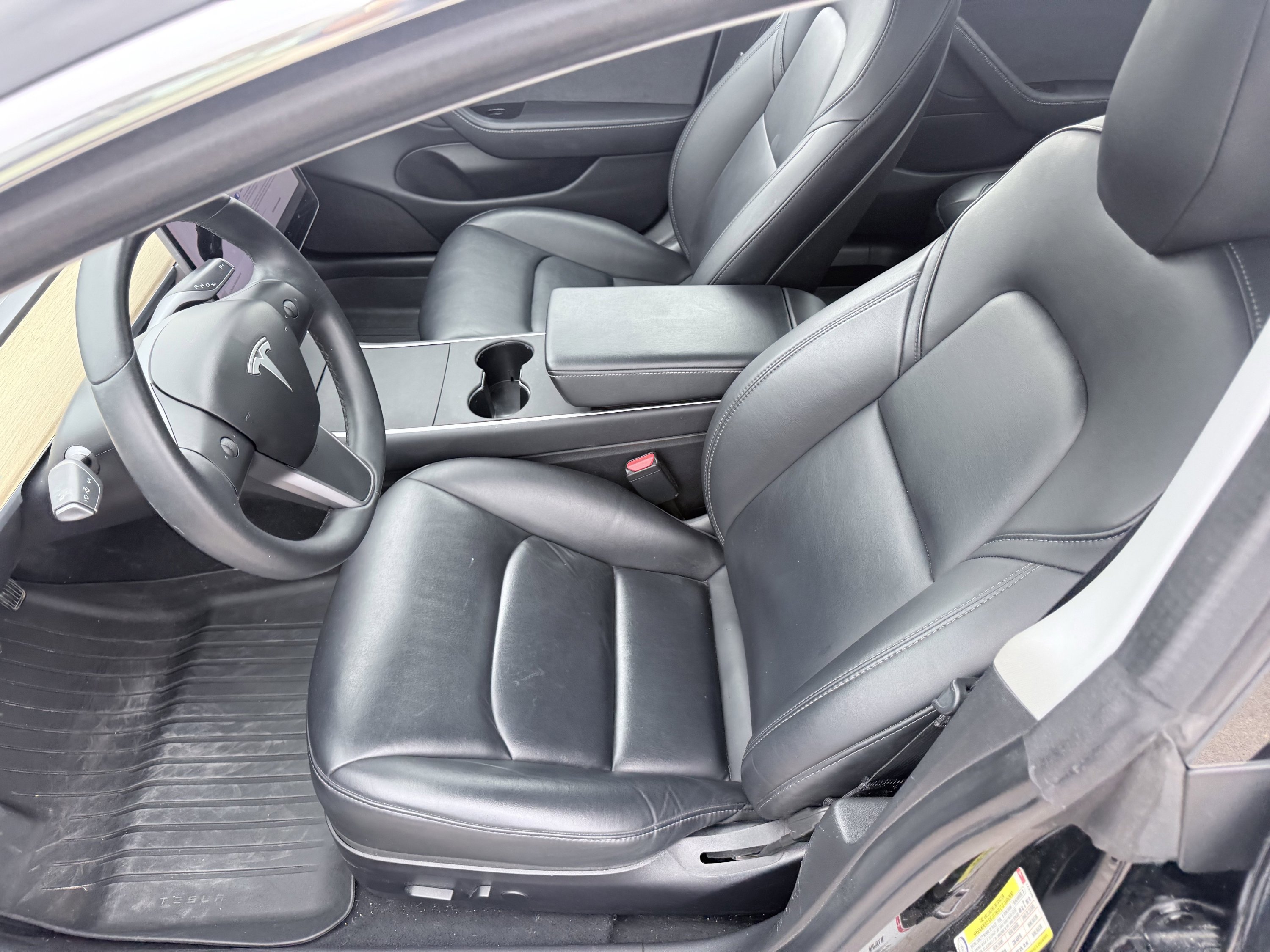 Used 2018 Tesla Model 3 Mid Range image 19