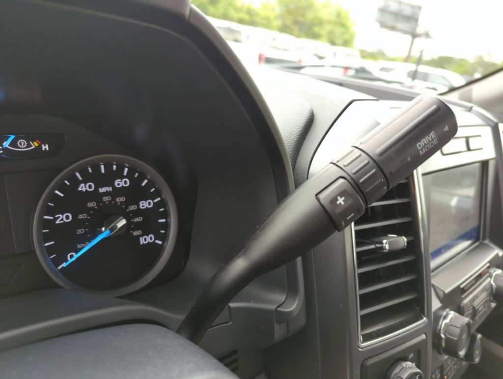 Used 2022 Ford F350 XLT image 25