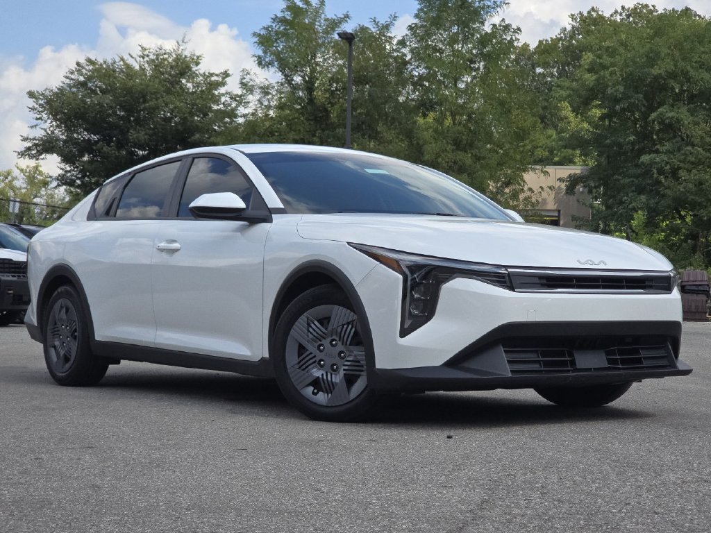 Used 2025 Kia K4