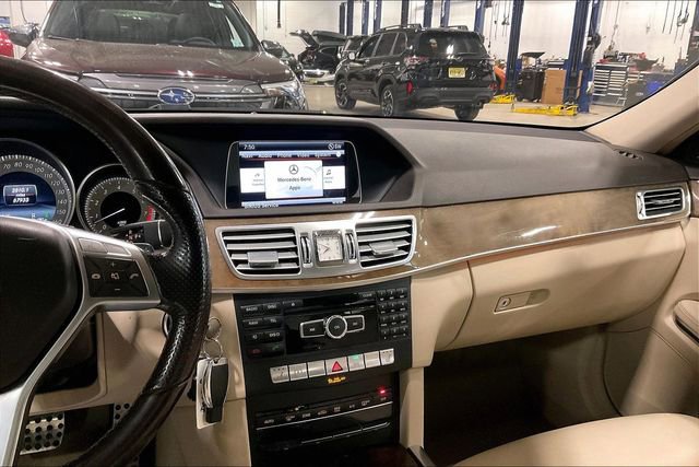 Used 2015 Mercedes-Benz E 350 4MATIC Sedan image 6