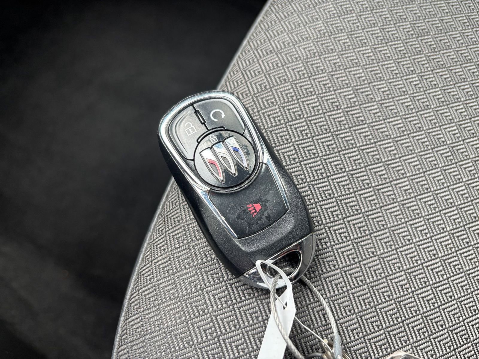 Used 2025 Buick Encore GX Preferred FWD image 21