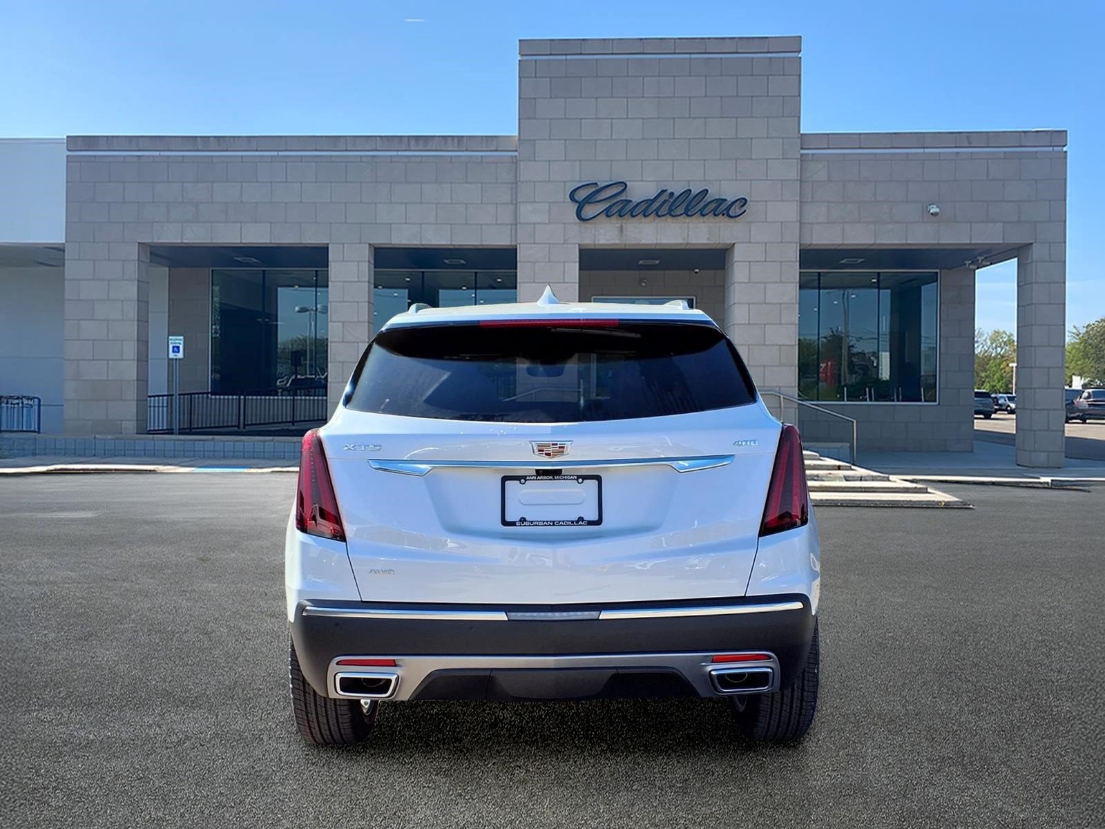 New 2026 Cadillac XT5 Premium Luxury w/ Driver Assist Package AWD/4WD image 5