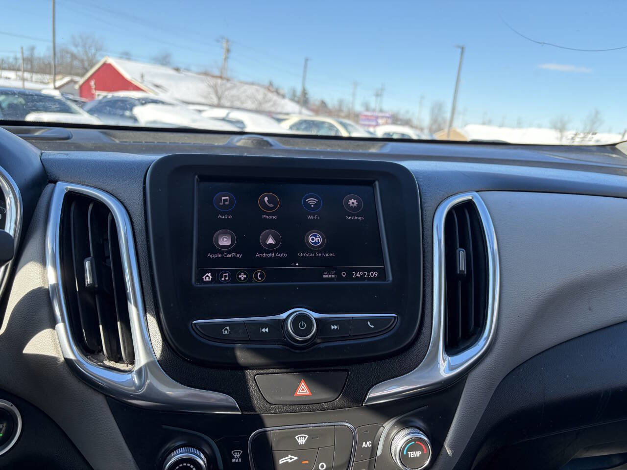 Used 2020 Chevrolet Equinox LS image 21