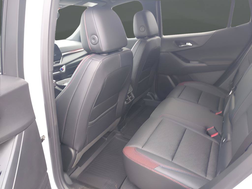 New 2026 Chevrolet Equinox RS w/ Convenience Package III AWD/4WD image 17