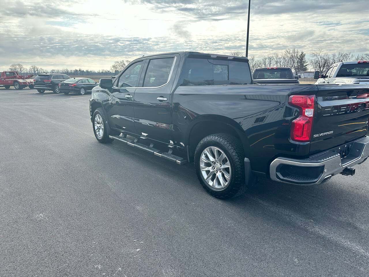 Used 2021 Chevrolet Silverado 1500 LTZ AWD/4WD image 6