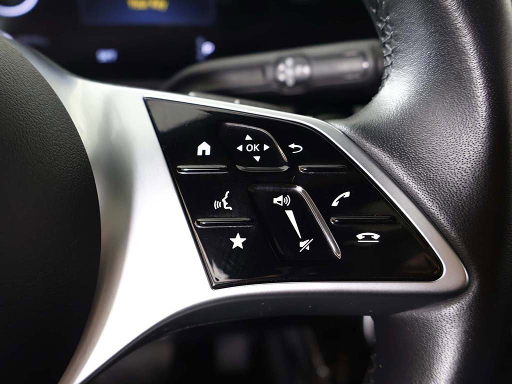 Used 2025 Mercedes-Benz CLA 250 4MATIC image 45