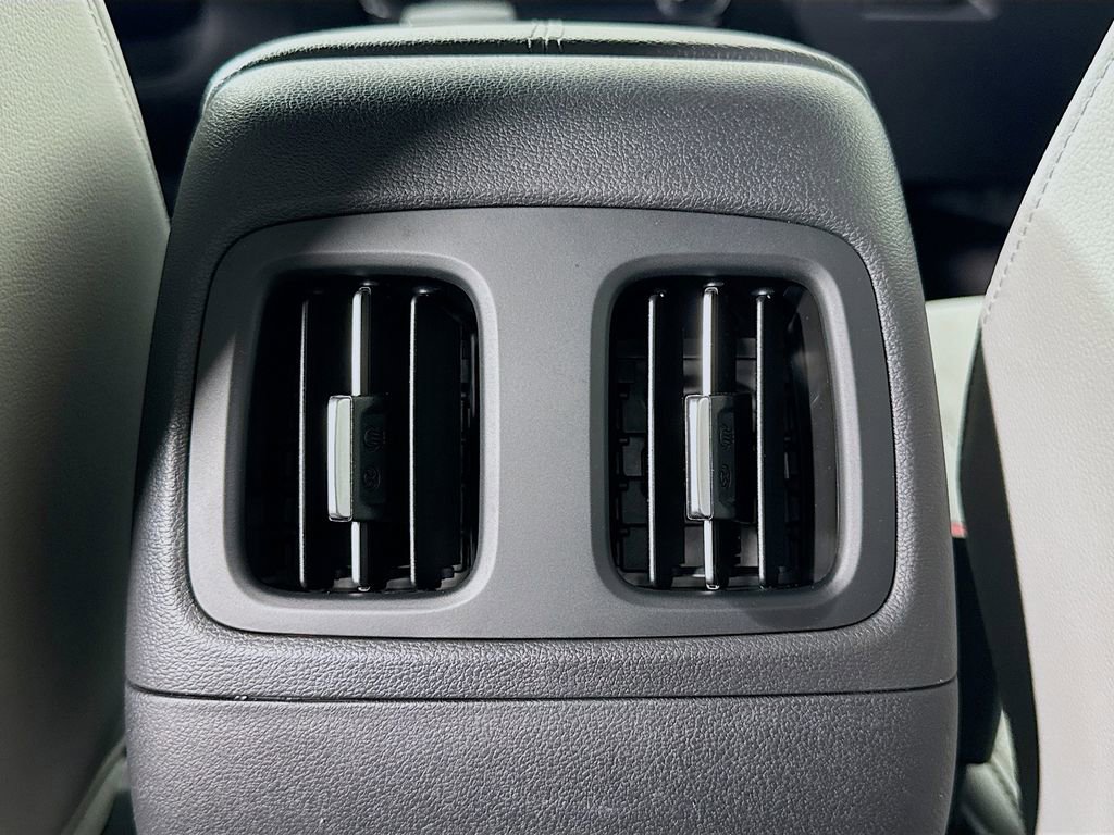 Certified 2025 Hyundai Santa Cruz SEL image 27