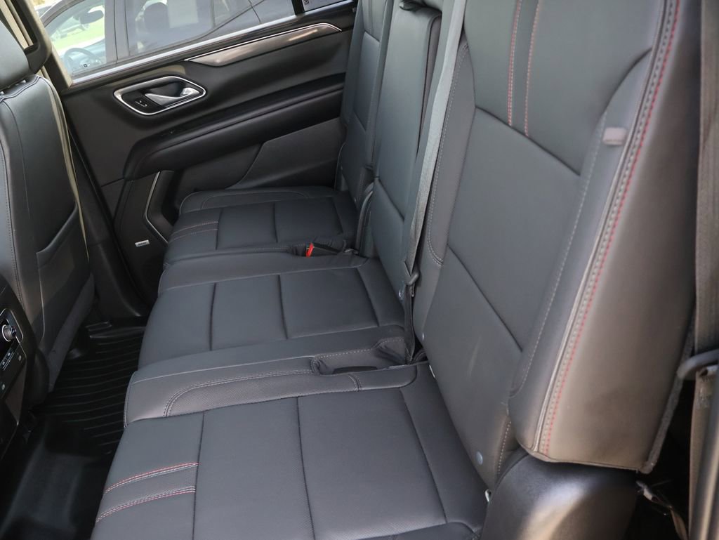 Used 2021 Chevrolet Suburban RST image 15