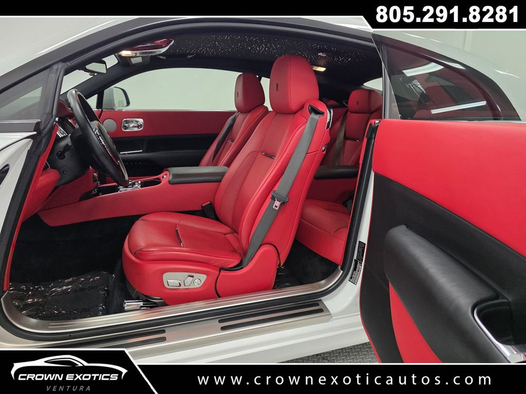 Used 2019 Rolls-Royce Wraith RWD image 28