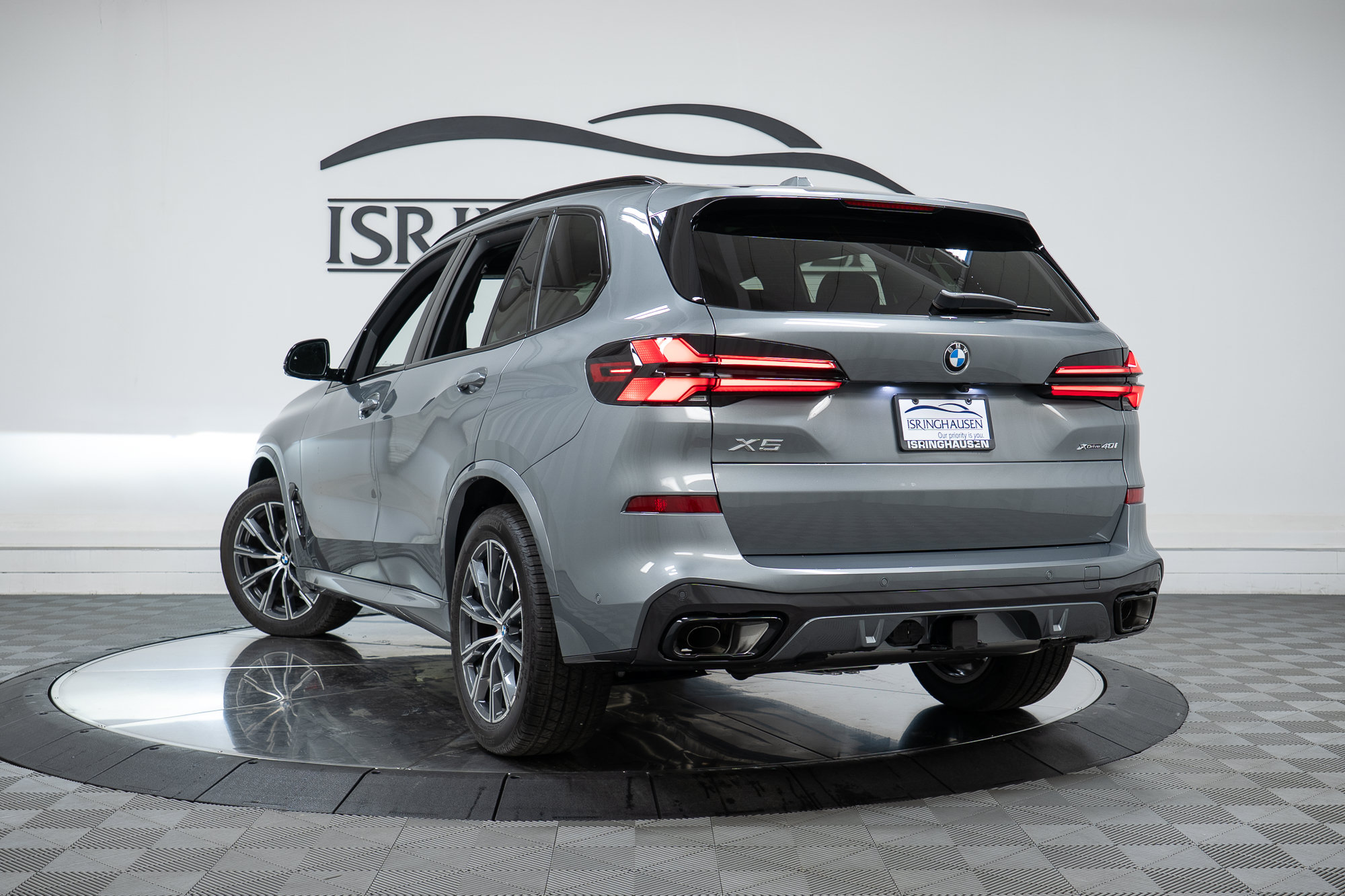 New 2026 BMW X5 xDrive40i w/ M Sport Package AWD/4WD image 28