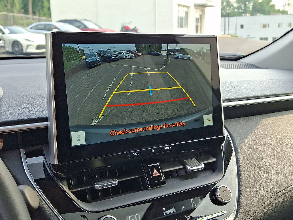 Used 2026 Toyota Corolla Cross XLE w/ Convenience Package FWD image 19