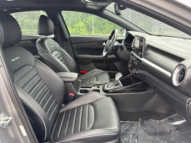 Used 2023 Kia Forte GT-Line w/ GT-Line Premium Package FWD image 9