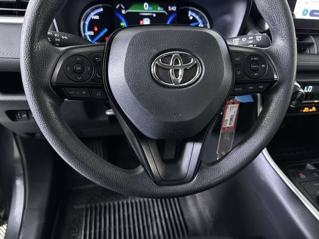 Used 2023 Toyota RAV4 LE AWD/4WD image 11