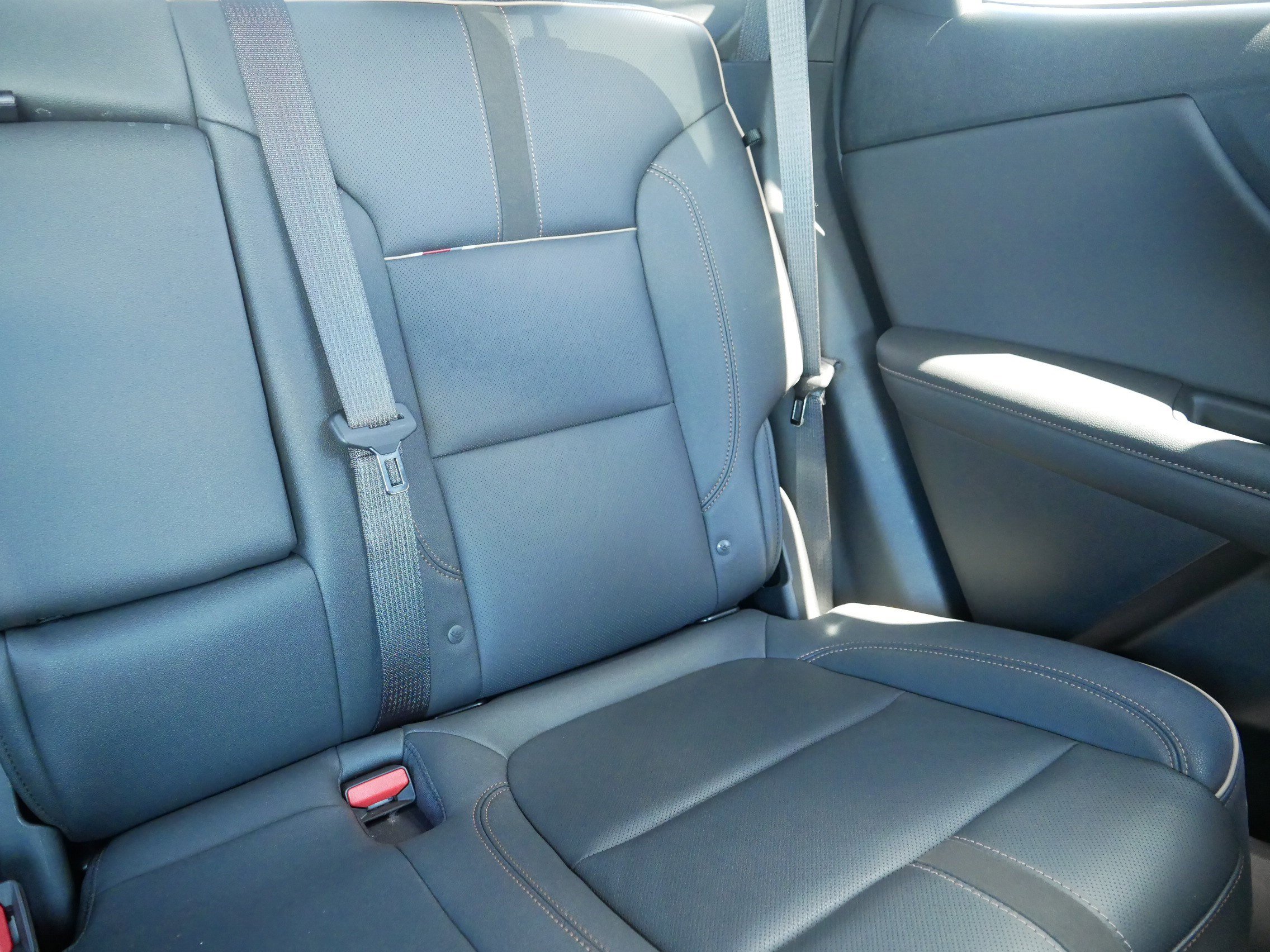 Used 2022 Chevrolet Blazer Premier AWD/4WD image 14