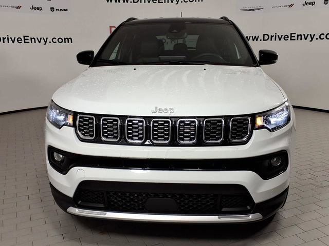 Used 2024 Jeep Compass Limited image 2