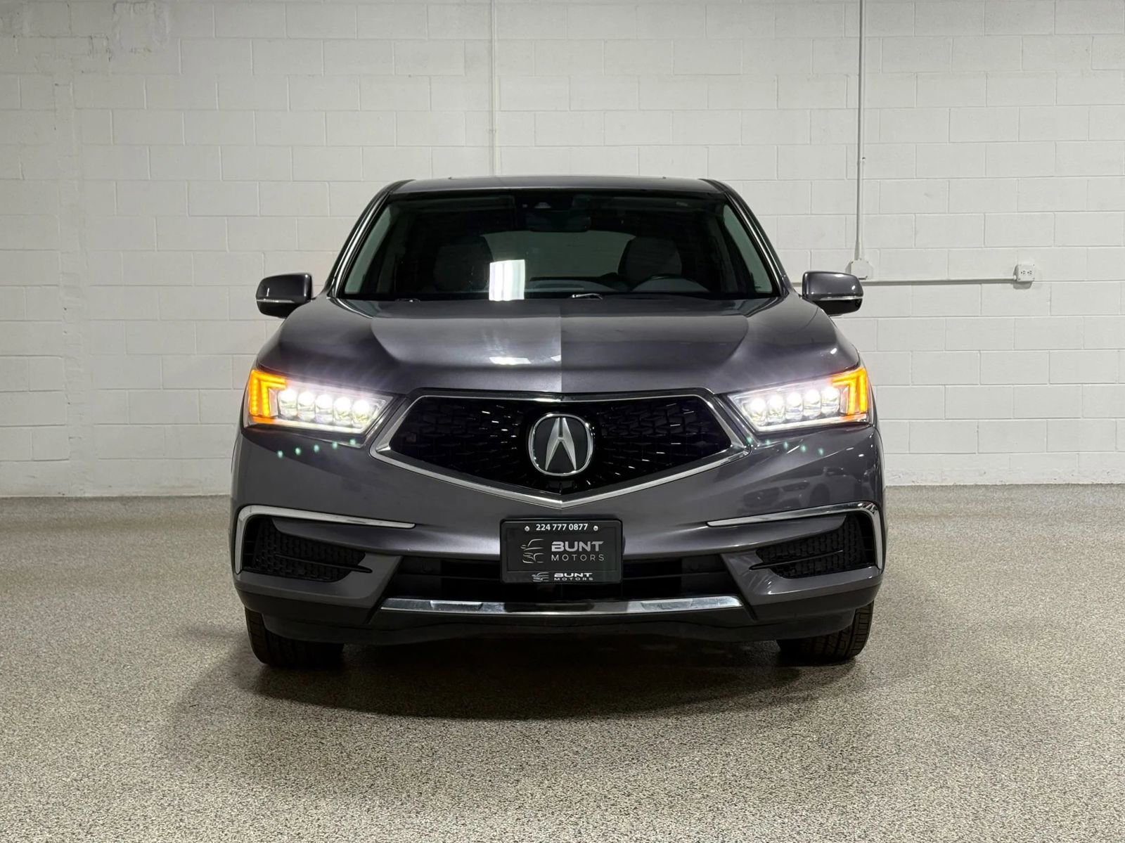Used 2017 Acura MDX SH-AWD w/ Technology Package image 3