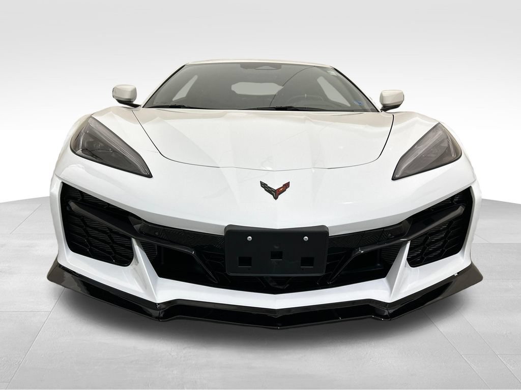 Used 2025 Chevrolet Corvette Z06 w/ Battery Protection Package RWD image 9