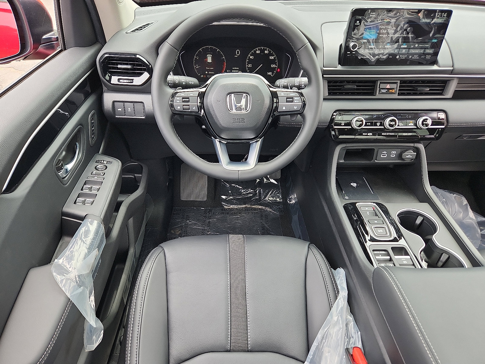 New 2025 Honda Pilot Touring image 7