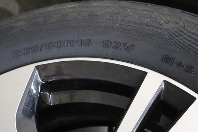 Used 2022 Nissan Sentra SV FWD image 41