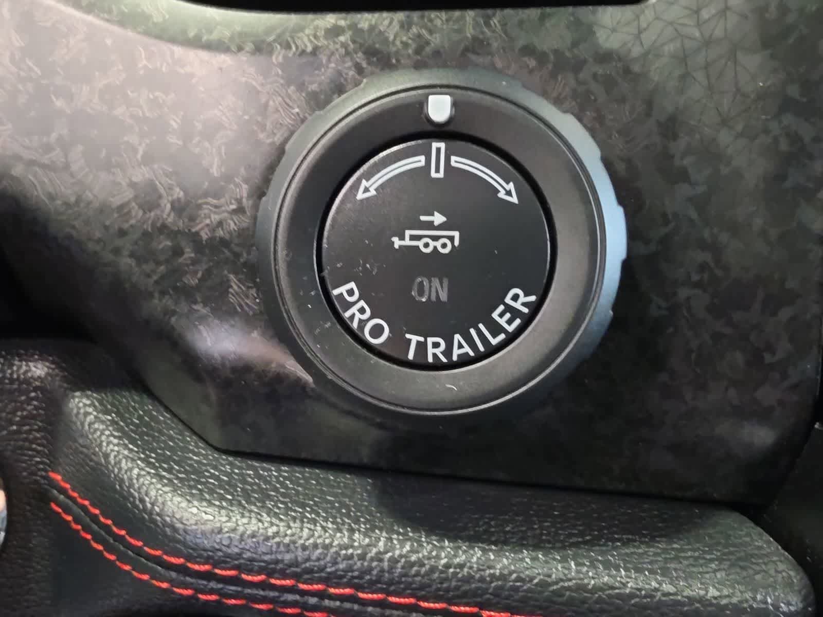 Used 2023 Ford Expedition Limited AWD/4WD image 32