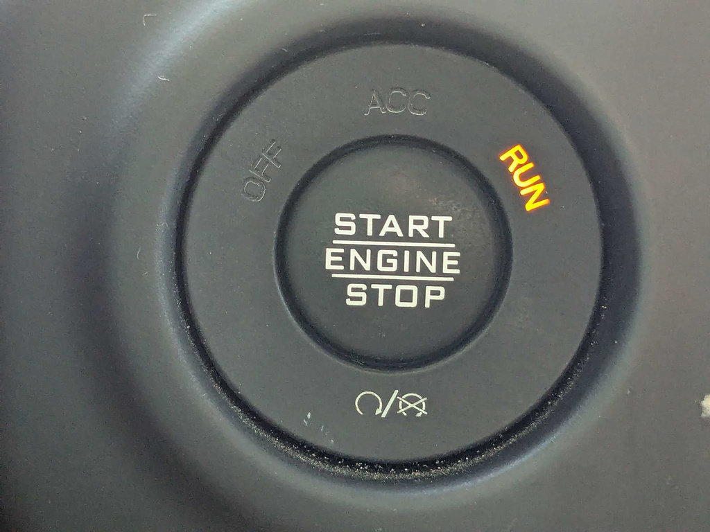 Certified 2020 Jeep Wrangler Sport AWD/4WD image 29