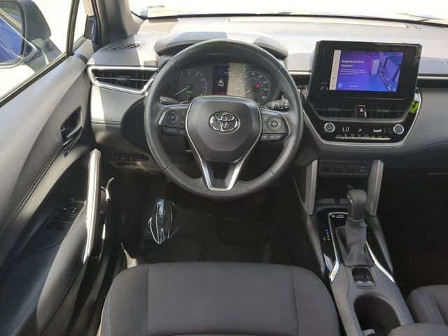 Used 2024 Toyota Corolla Cross SE AWD/4WD image 16