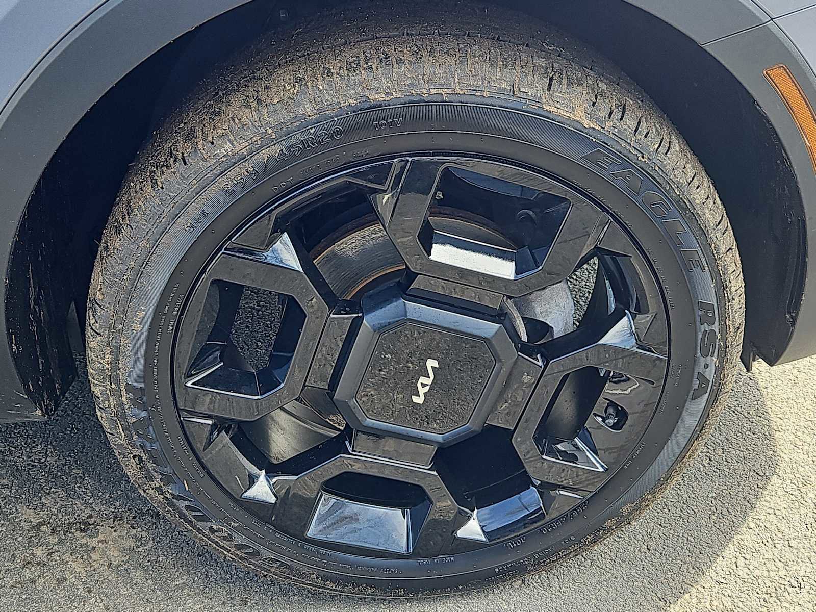 Used 2024 Kia Sorento SX Prestige w/ Sage Leather Package image 10