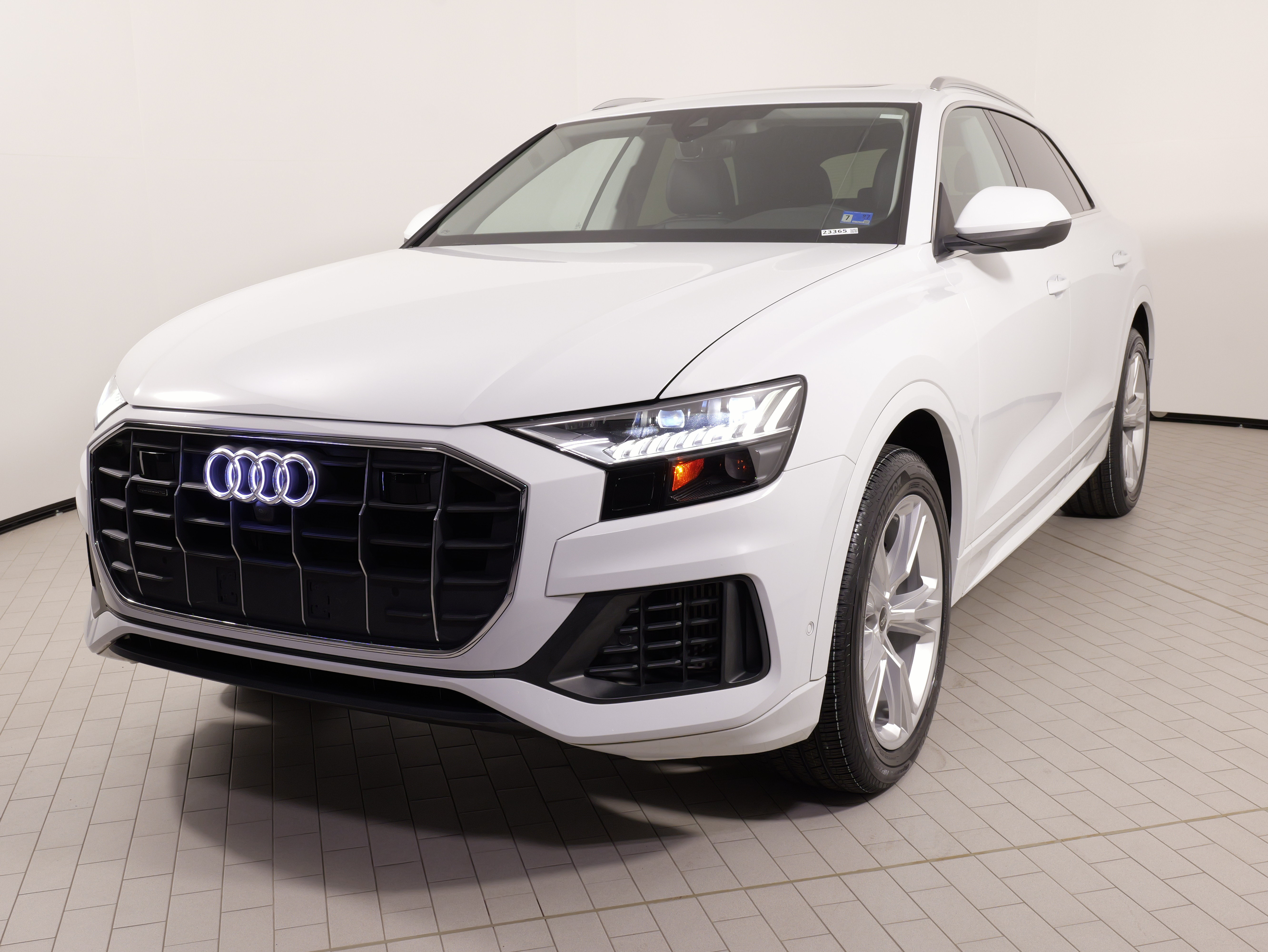 Used 2023 Audi Q8 Premium Plus w/ Premium Plus Package AWD/4WD image 5