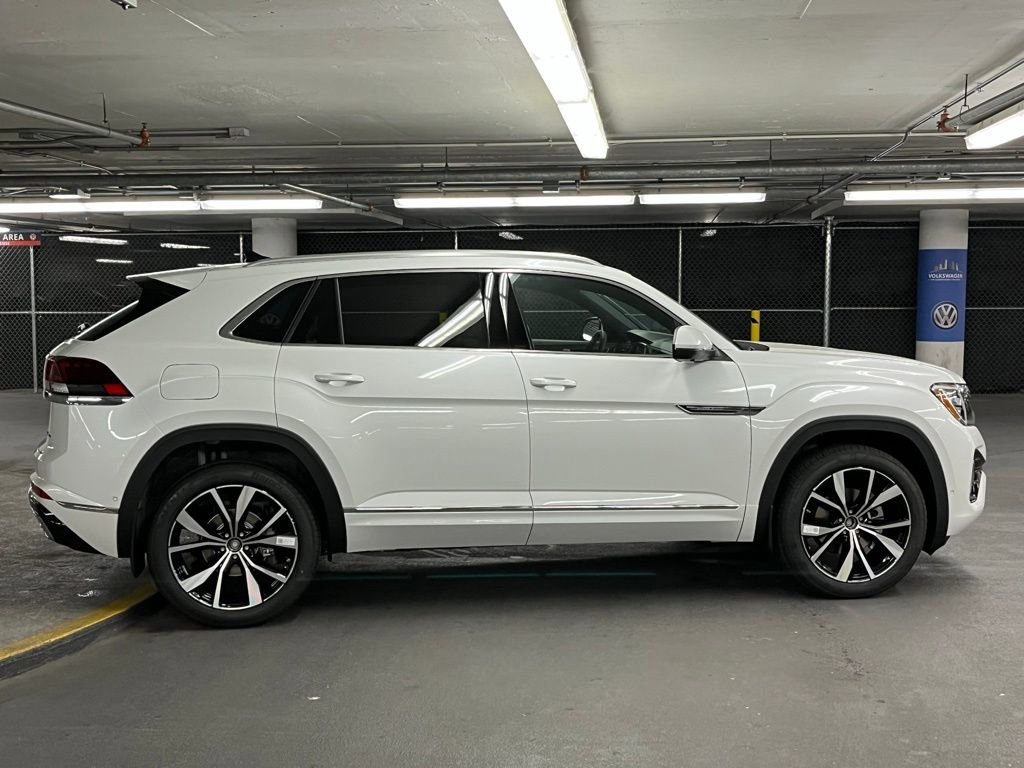 New 2026 Volkswagen Atlas Cross Sport SEL Premium R-Line image 40