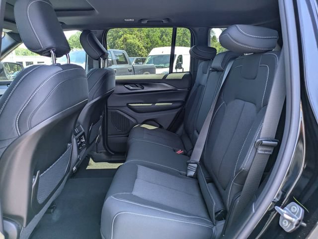 New 2026 Jeep Grand Cherokee Laredo X RWD image 14