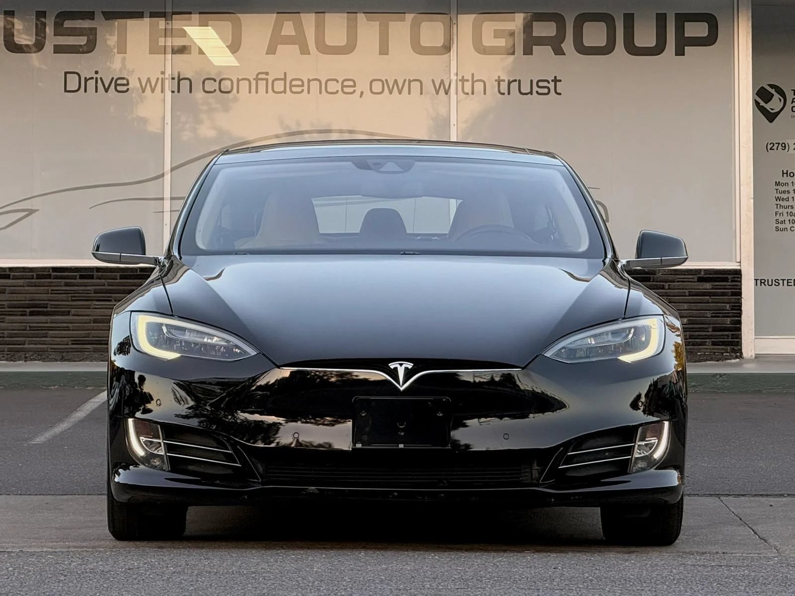 Used 2016 Tesla Model S 75 RWD image 3