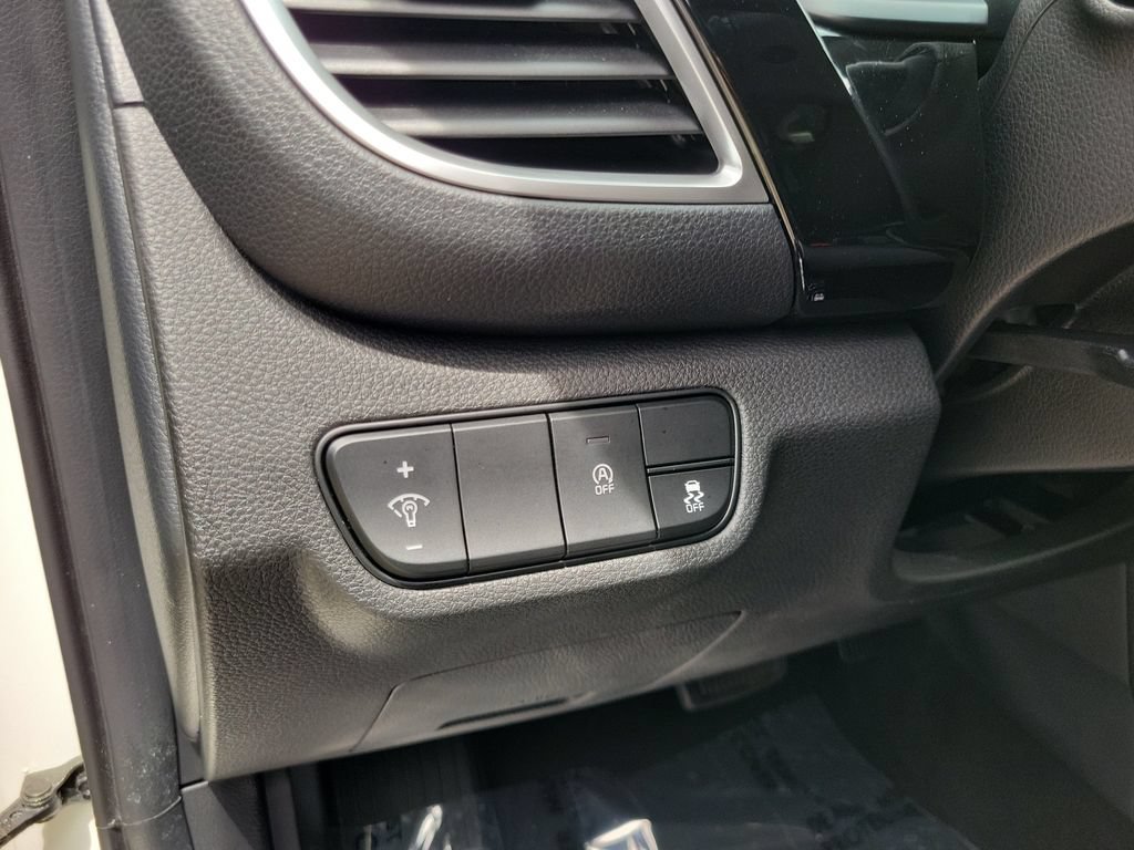 Used 2024 Kia Seltos S FWD image 18