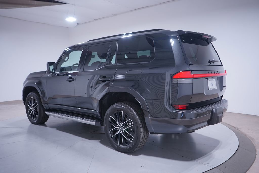 Used 2026 Lexus GX 550 w/ Accessory Package (2T) AWD/4WD image 3